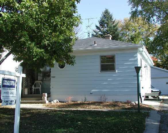 1923 Cleveland, Racine, WI 53405