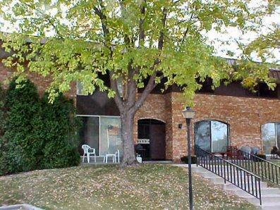 4155 W Rivers Edge Cir. #6, Brown Deer, WI 53209