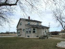 3118 Airline Rd., Caledonia, WI 53406
