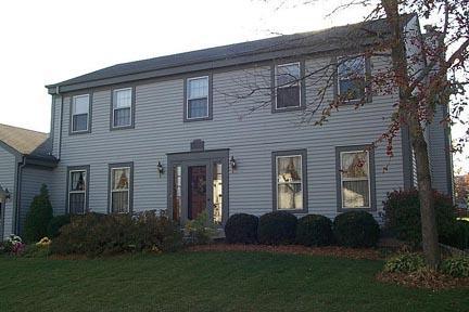 1232 Cavalier Dr., Waukesha, WI 53186