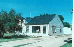 916 S 92nd St., West Allis, WI 53214