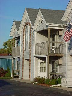 526 Root Ave., Hartford, WI 53027