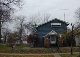 1828 Charles St., La Crosse, WI 54603