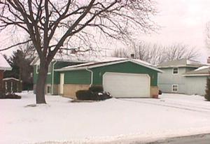 1326 Scott Dr., Mount Pleasant, WI 53406