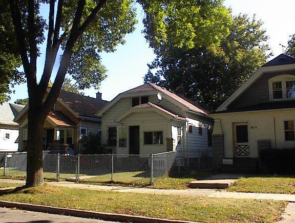5558 N 40th St, Milwaukee, WI 53209