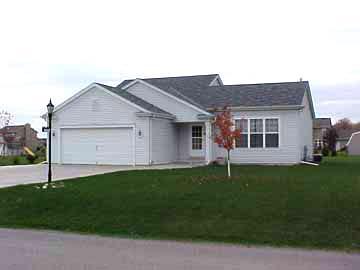309 Pleasant St., Eagle, WI 53119