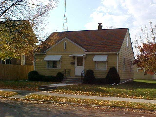 2304 Kroos Ct., Sheboygan, WI 53083