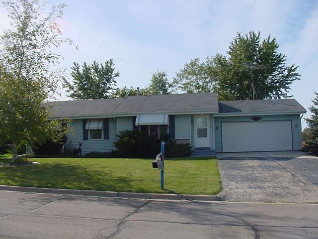 638 S Sixth St, Delavan, WI 53115