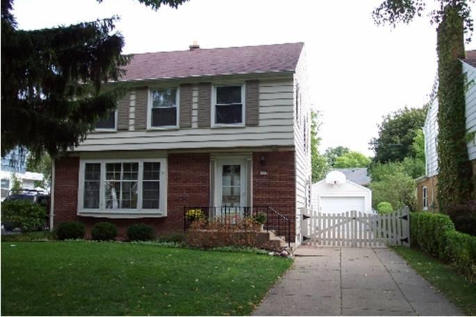 5544 N Bay Ridge Ave., Whitefish Bay, WI 53217