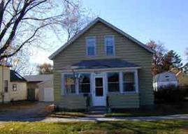 2418 14th St, La Crosse, WI 54601