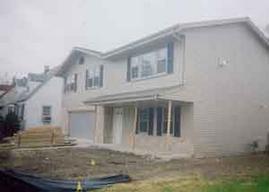 5925 S 31st St., Greenfield, WI 53221