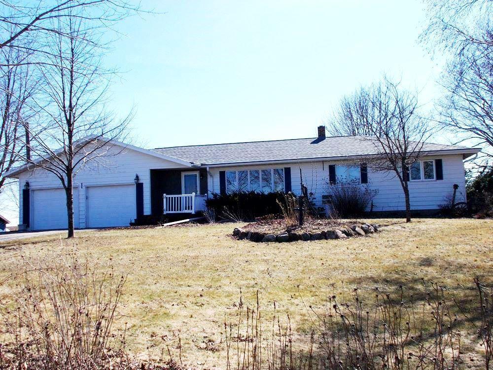 W4591 Woodlund Rd., Grover, WI 54157