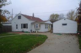 1710 Chestnut St., South Milwaukee, WI 53172