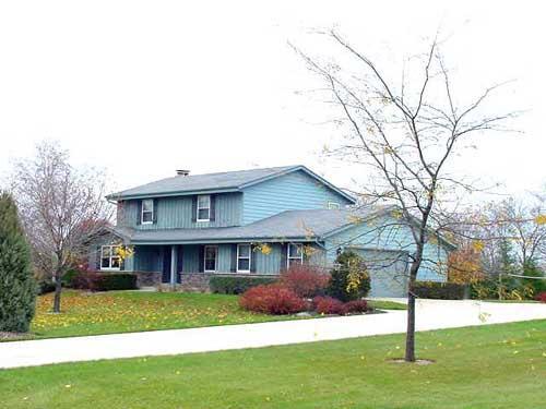 S7670 Vernon Hills Dr. #W235, Vernon, WI 53103