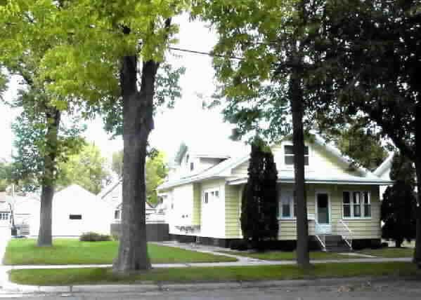 1521 Park Ave., La Crosse, WI 54601