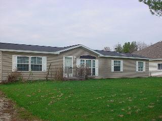 223 Park St., Adell, WI 53001