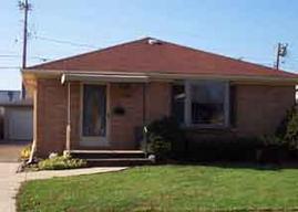 2426 Monroe Ave., Racine, WI 53405