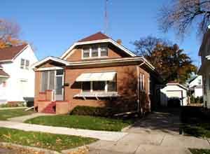 2051 La Salle St., Racine, WI 53403