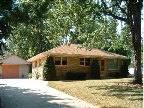 1551 S 169th St., New Berlin, WI 53151