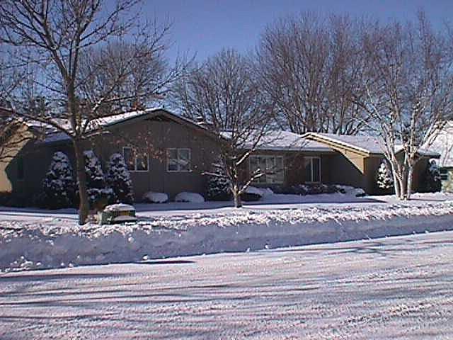1121 N Oak Ave., Onalaska, WI 54650