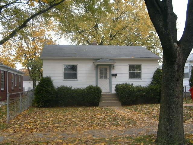 3806 S 19th St, Milwaukee, WI 53221