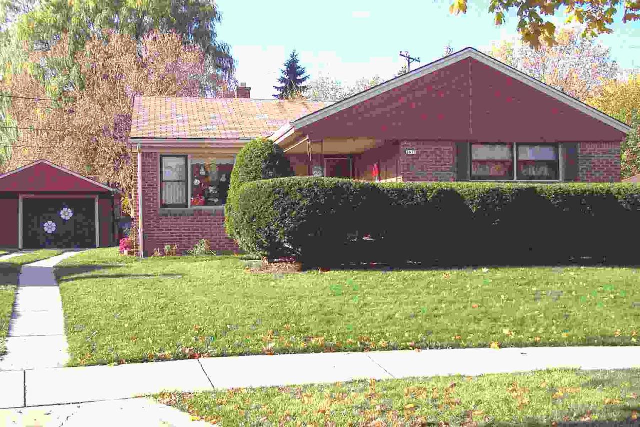 [Address Hidden by Seller], Milwaukee, WI 53207