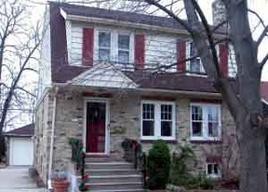 5917 N Bay Ridge  Ave., Whitefish Bay, WI 53217