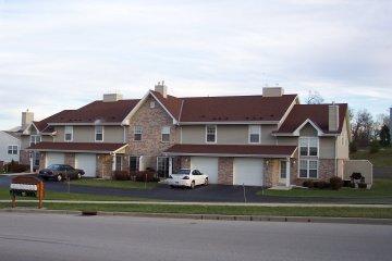 659 Westfield Way #B, Pewaukee, WI 53072