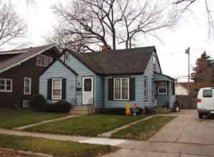 414 Wickham Blvd, Racine, WI 53405
