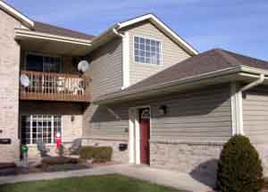 17514 W Lincoln Ave. #8, New Berlin, WI 53146