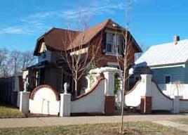 2037 Kane St., La Crosse, WI 54603