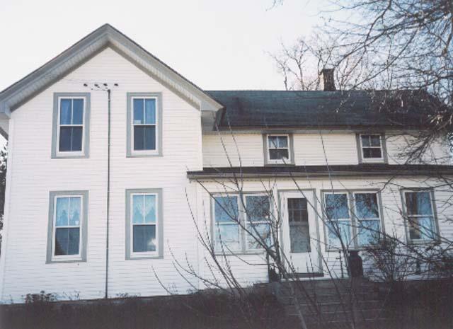 7660 Townline Rd., Barton, WI 53095