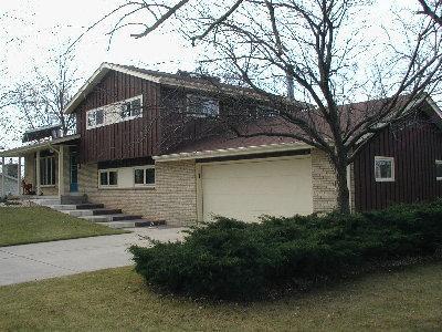 939 Fairview Dr., Port Washington, WI 53074