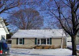 2608 Loomis St., La Crosse, WI 54603