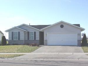 1559 Woodruff Way, Hartford, WI 53027