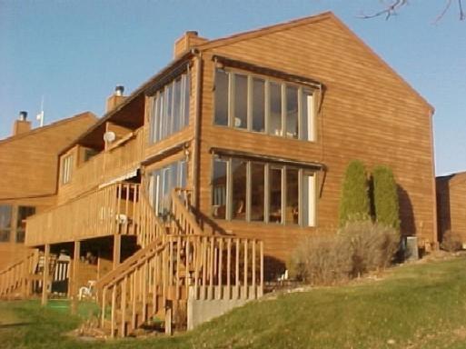 3310 Bayside Ct., La Crosse, WI 54601