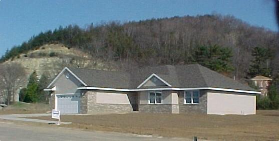 [Address Hidden by Seller], La Crosse, WI 54601