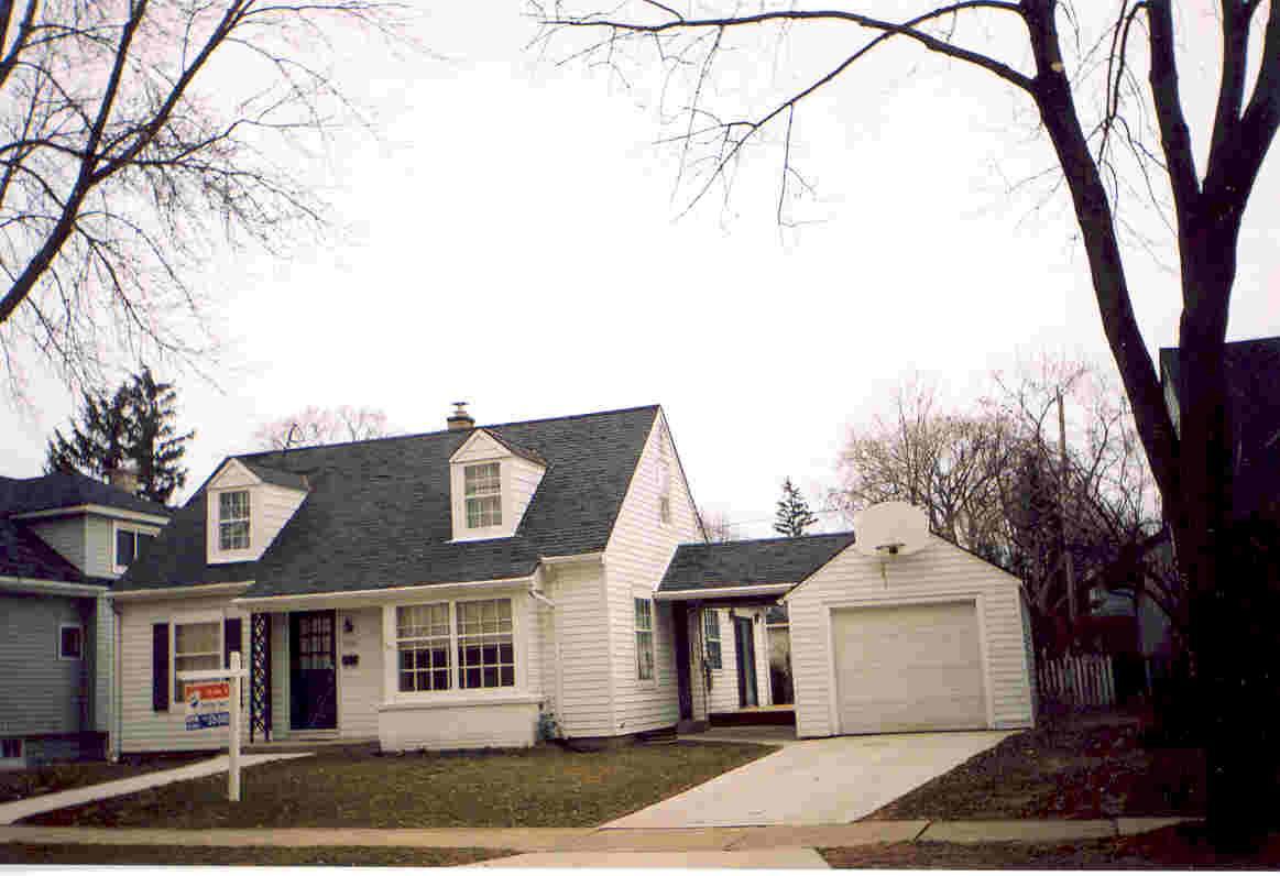 5134 N Diversey Blvd., Whitefish Bay, WI 53217