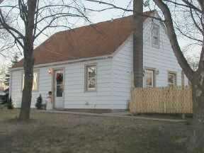 5992 S 34th, Greenfield, WI 53221