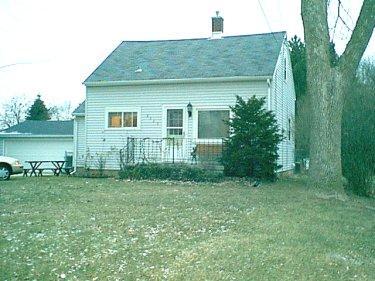8023 N 45th St, Brown Deer, WI 53223