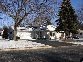 15718 W Shorecrest Dr., Menomonee Falls, WI 53051