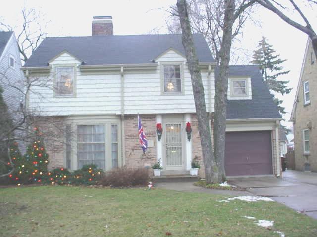5517 N Shoreland Ave., Whitefish Bay, WI 53217
