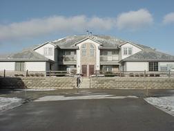 1055 Quinlan Dr. #H, Pewaukee, WI 53072