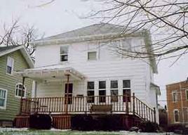 6779 Maple Ter., Wauwatosa, WI 53213