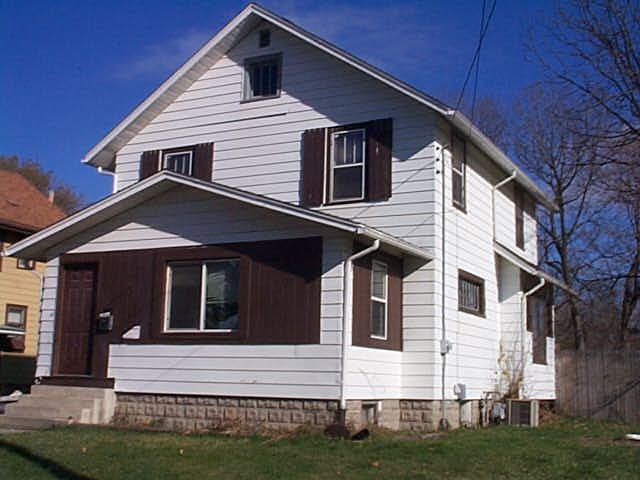 111 Franklin, Waukesha, WI 53186