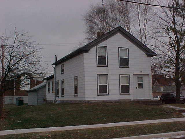 125 S Hubbard, Horicon, WI 53032