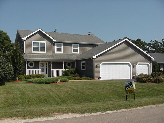 12615 257th Ave., Salem, WI 53179