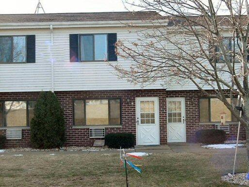 321 Washington St. #6, Slinger, WI 53086