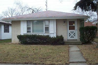 5774 N 77th St., Milwaukee, WI 53218