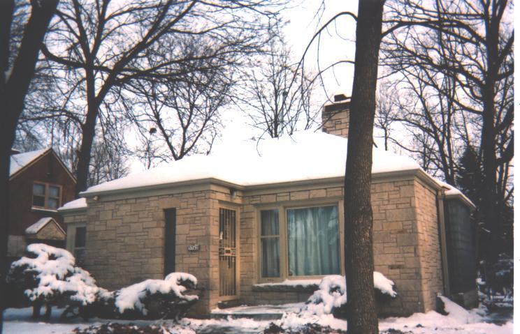 5742 N 35th St, Milwaukee, WI 53209